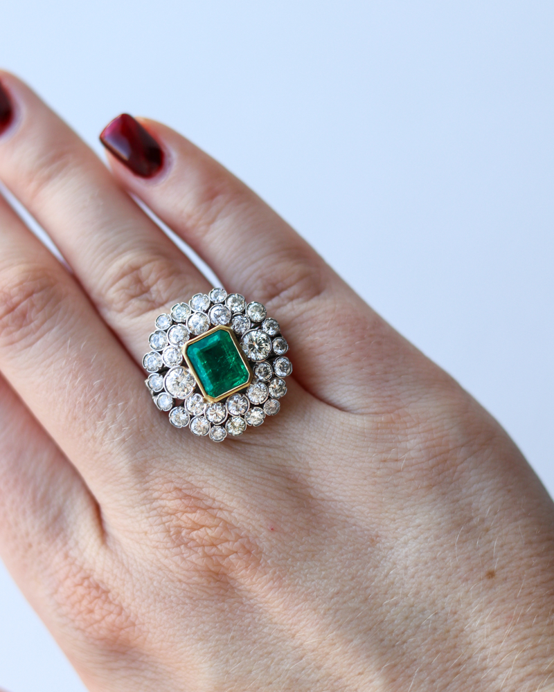 Vintage Emerald & Diamond Cluster Ring