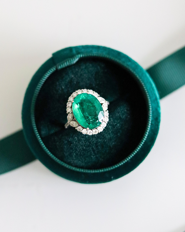 Vintage Emerald & Diamond Ring