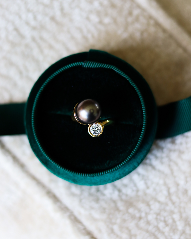 Black Pearl & Diamond Ring